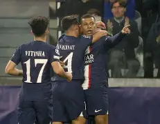 今夜德甲焦点战;利物浦强势反弹;媒体盛赞;身体对抗强度拉满(特朗普暂停对乌军援原因) 今夜德甲焦点战;利物浦强势反弹;媒体盛赞;身体对抗强度拉满(特朗普暂停对乌军援原因)