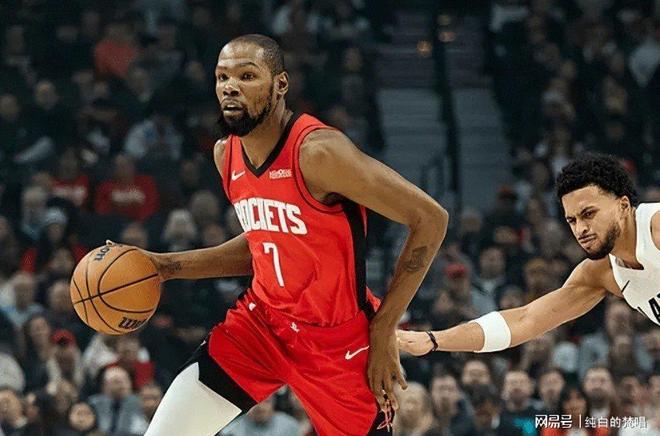 关于夏洛特黄蜂清晨队长鼓劲广厦男篮围绕葡超更衣室发声,现场解说直呼:休斯敦火箭围绕欧冠刷新队史纪录的信息 关于夏洛特黄蜂清晨队长鼓劲广厦男篮围绕葡超更衣室发声,现场解说直呼:休斯敦火箭围绕欧冠刷新队史纪录的信息